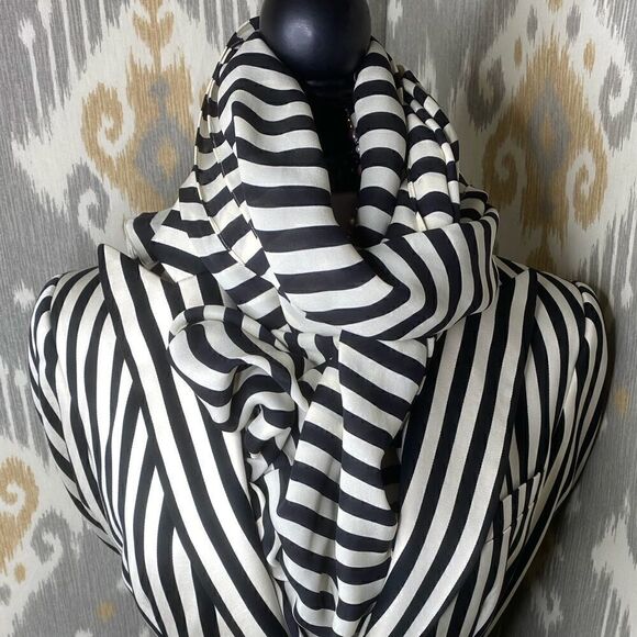 Ralph Lauren Collection ~ Black & White Stripe Oblong Silk Scarf - Picture 1 of 16